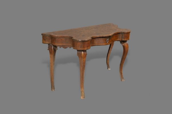 Elegant console table, 18th century Veneto