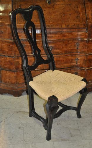 Lote de quatro cadeiras do século XVIII de Modena