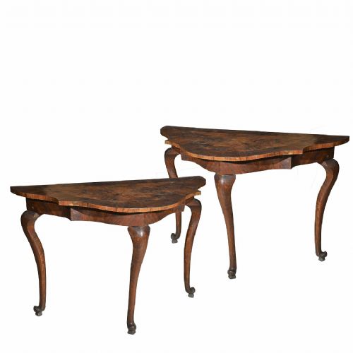 Pair of walnut and burl Modena-Ferrara consoles - 18th century