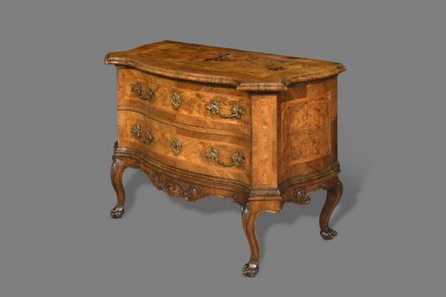 Elegant Emilia-Veneto chest of drawers - 18th century