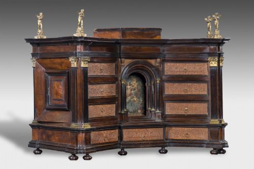 Important Roman cabinet, 17th century